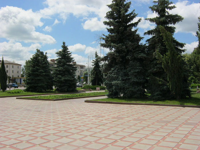 Комсомольська площа в Коростені