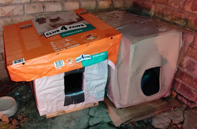 Будиночок на зиму для вуличного котика